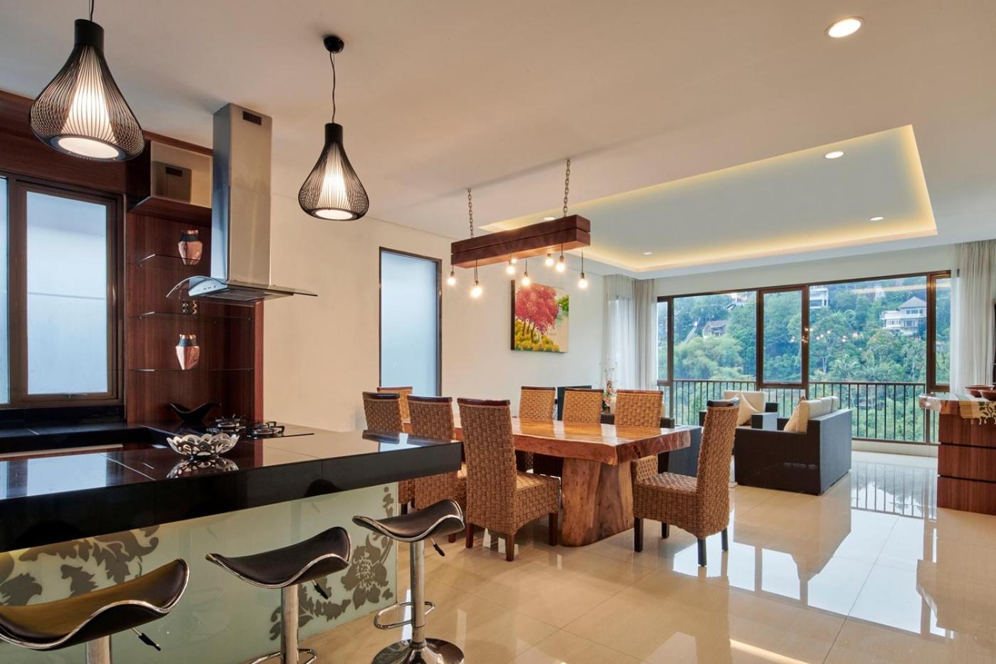 Narwastu Hill View Villa 6 Bedrooms With A Private Swimming Pool Bandung Exterior photo